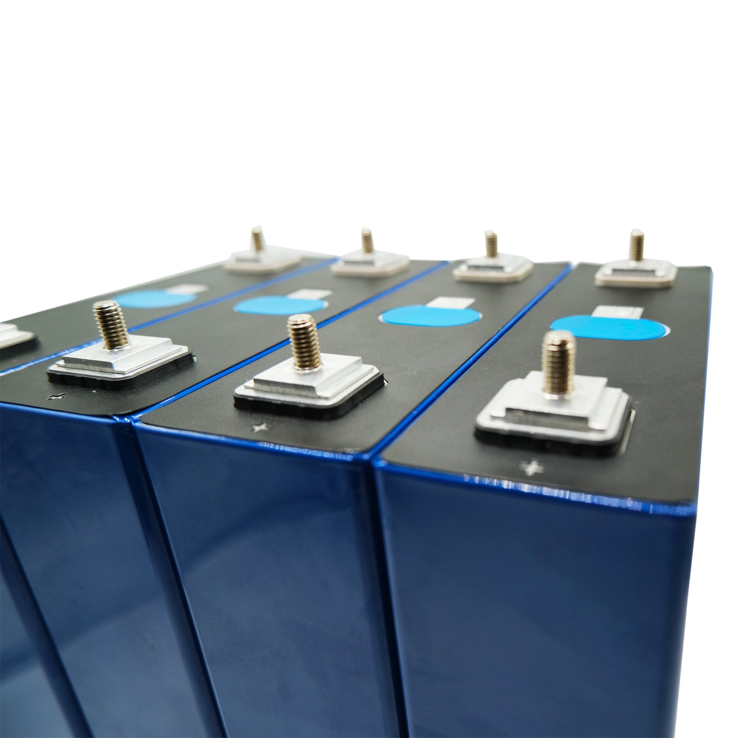 4PCS 3,2V EVE 230Ah Grade A Neue LiFePO4 Batteriezellen für DIY Solar China Versand